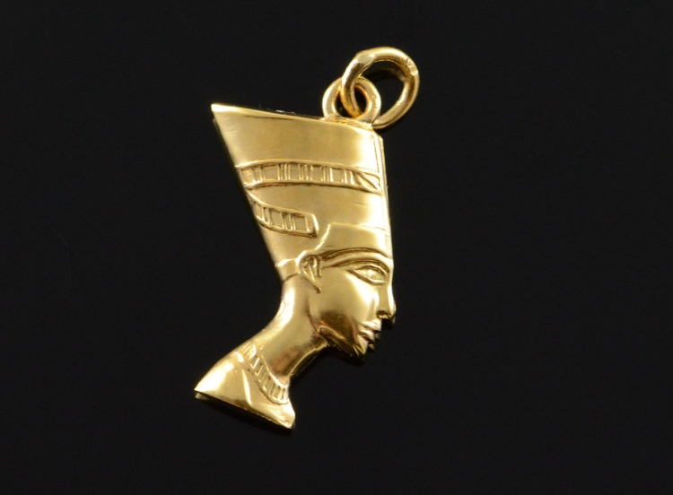 Подвеска кулон Нефертити бронза