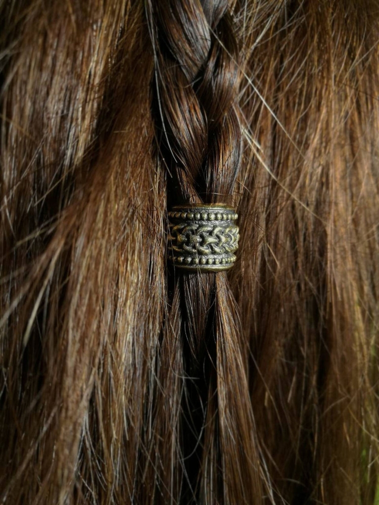 Скандинавские украшения для волос