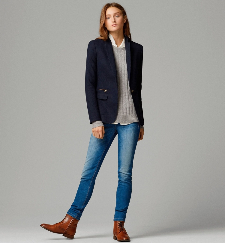 Стильные джинсы женские