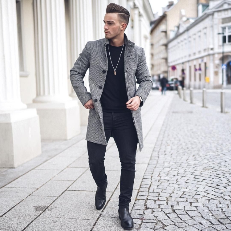 Стиль одежды тотал Блэк джоггеры