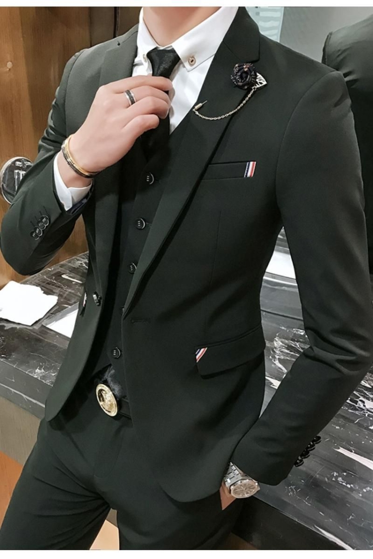 Дорогие мужские костюмы