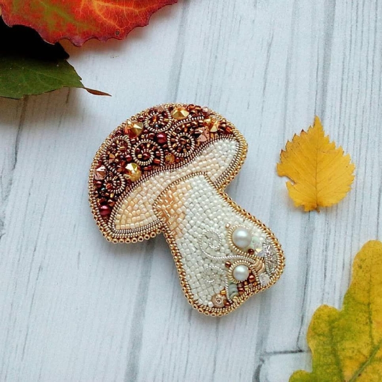 Осенние броши