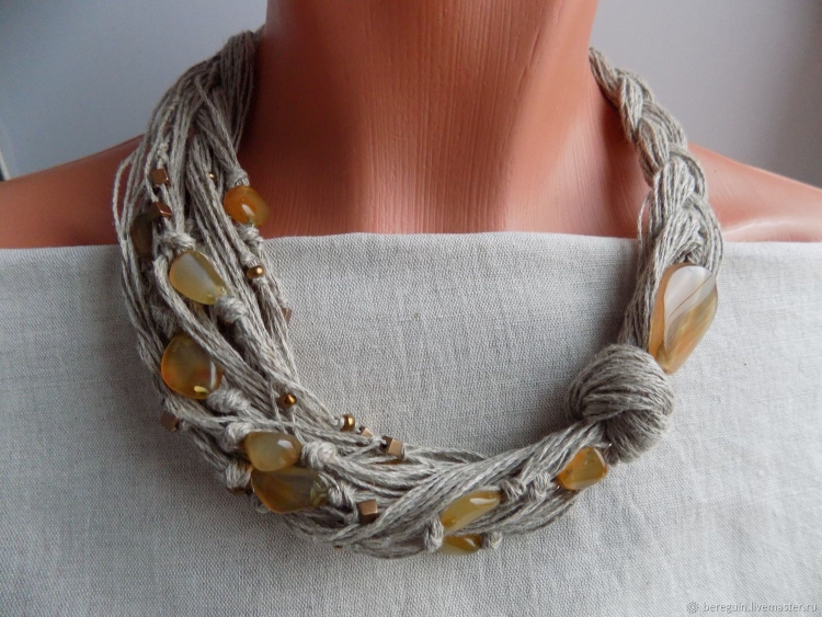 Колье в стиле бохо