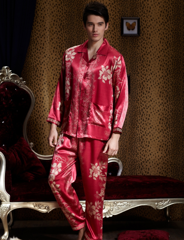 Шелковая одежда для мужчин