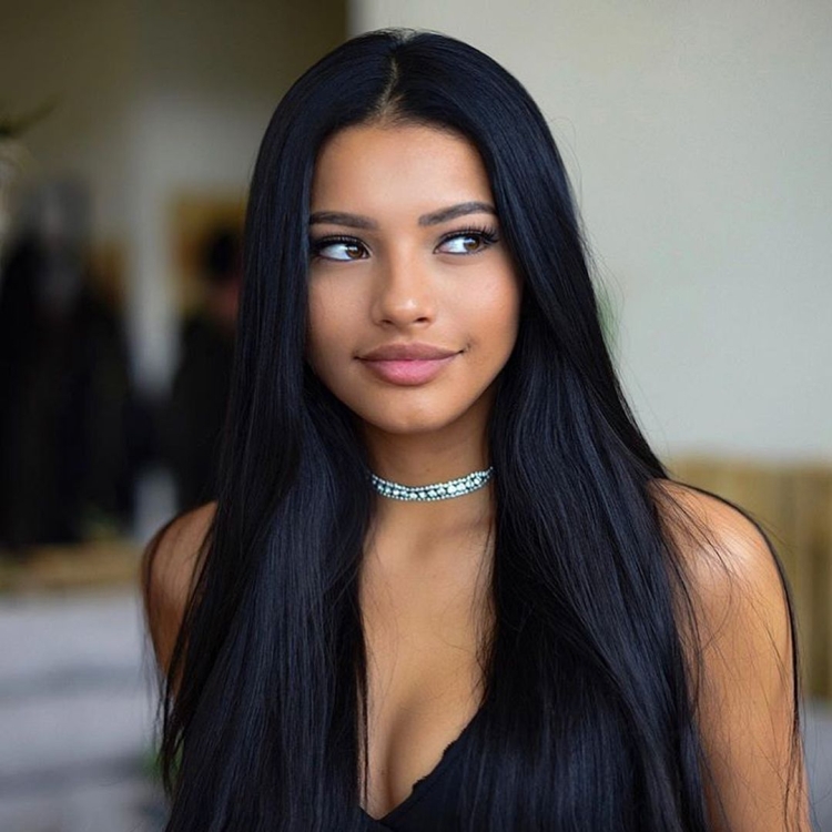 Красивые брюнетки