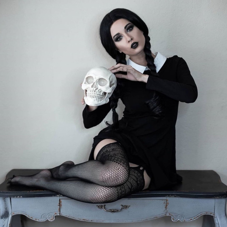 Образ Уэнзди Аддамс