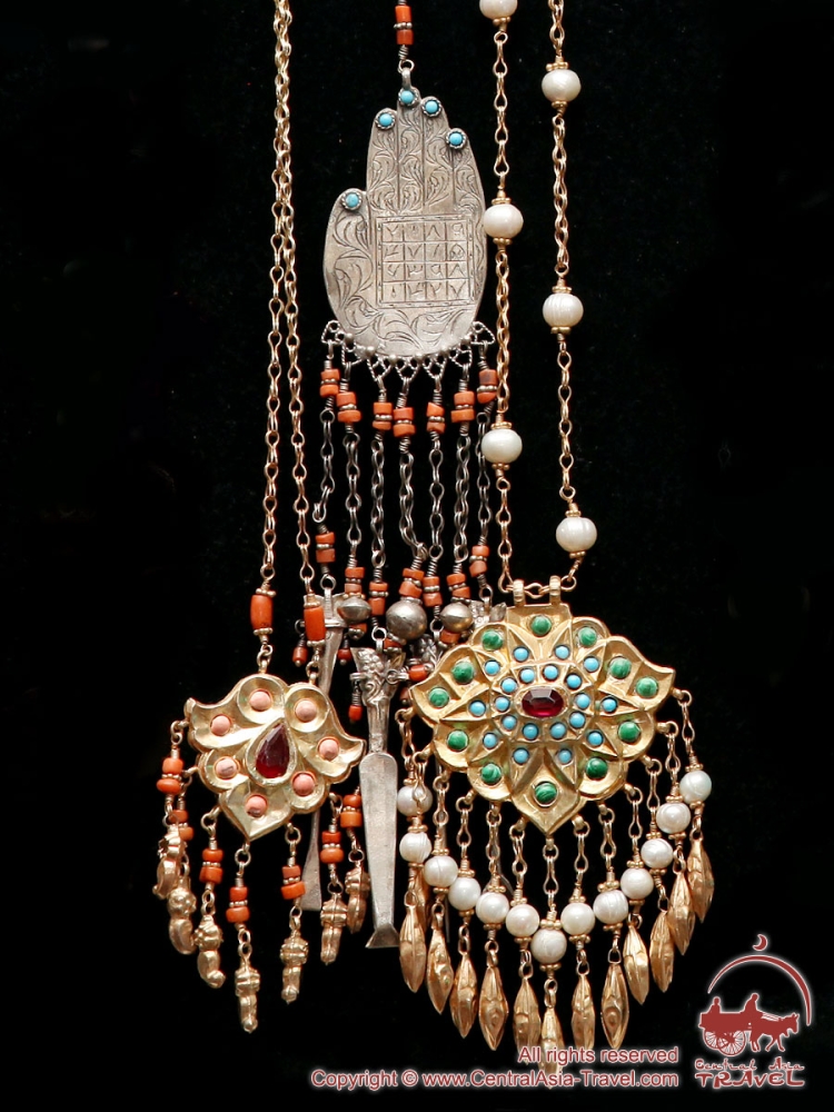 Ювелирные украшения Узбекистана тиллакош
