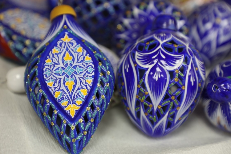Ёлочные игрушки в узбекском стиле