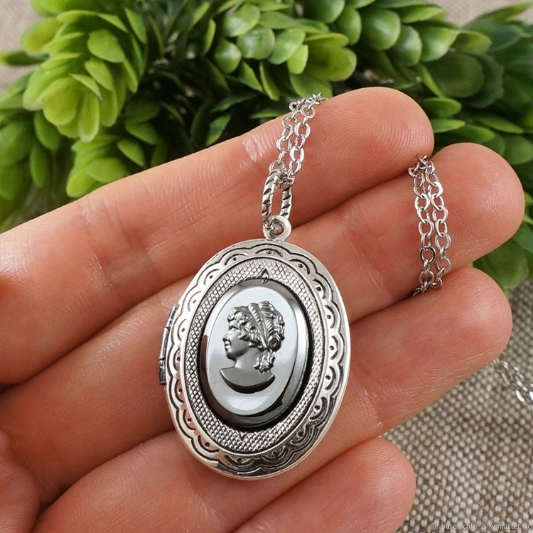 Кулон медальон