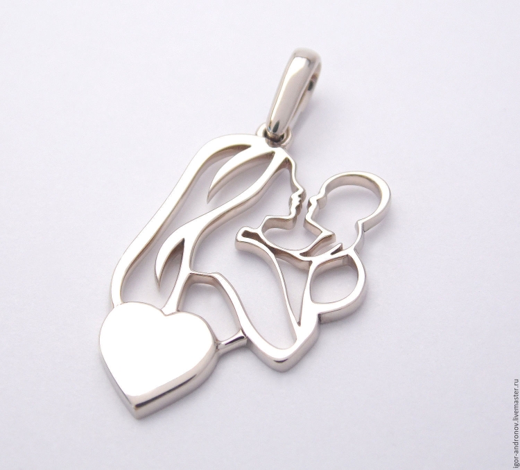Кулон для мамы