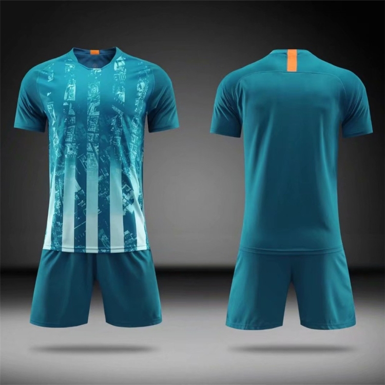 Красивая футбольная форма