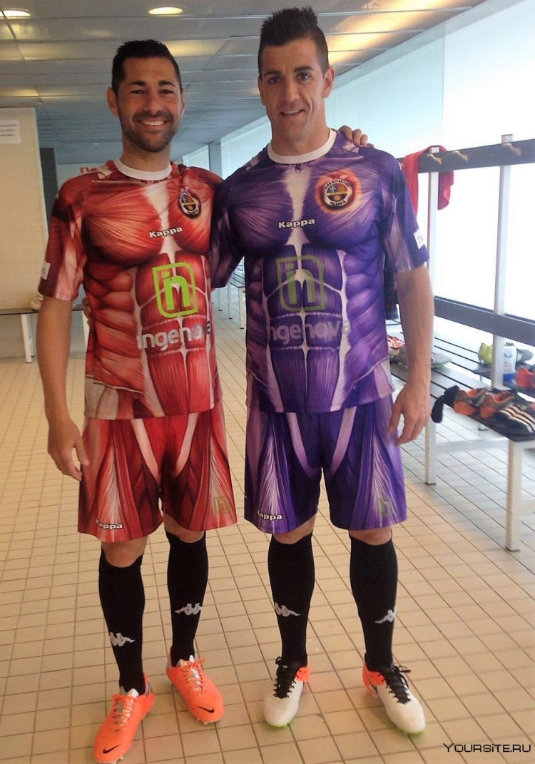 Необычная футбольная форма