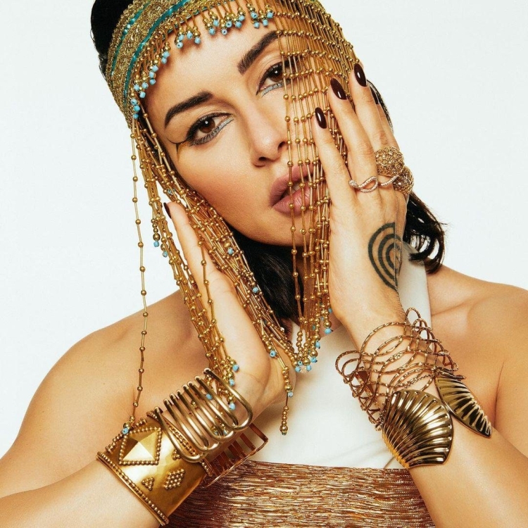 Тина Канделаки фотосессия Клеопатра