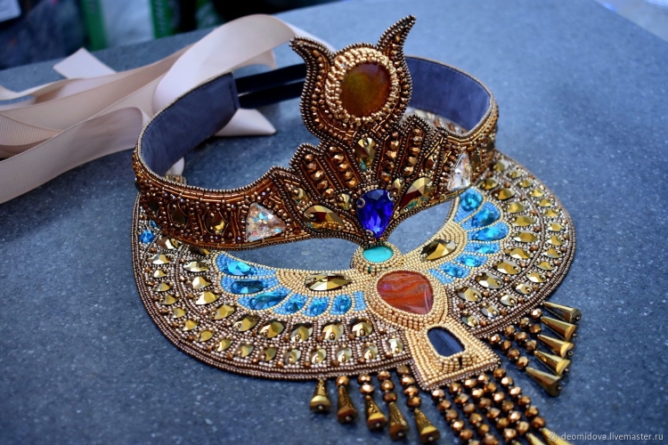 Екатерина Деомидова украшения