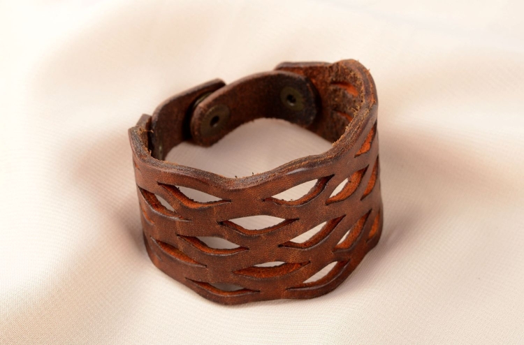 Браслет из кожи qb1727