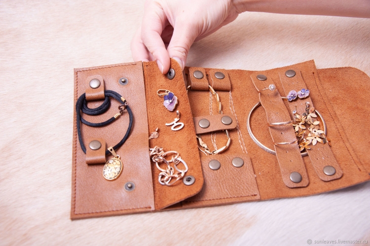 Аксессуары кожа