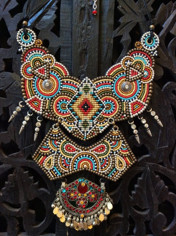 Этнические Бисерные украшения