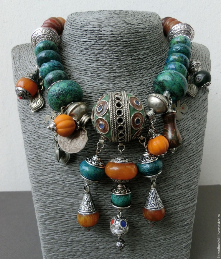 Этнические украшения