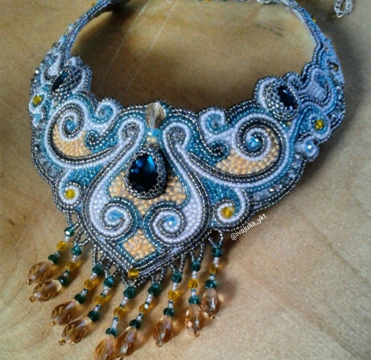 Якутские Бисерные украшения