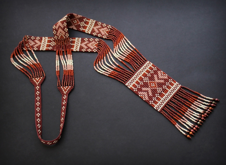 Украшение из бисера гердан