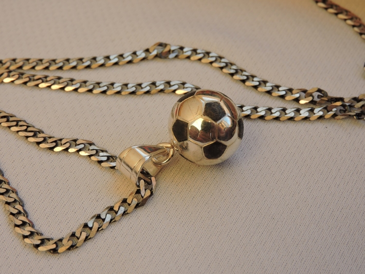 Подвеска футбольный мяч