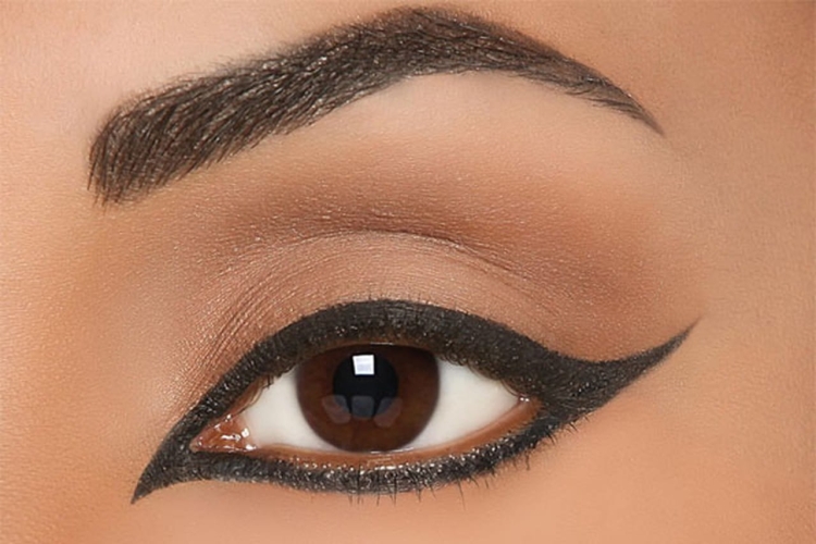 Египетские стрелки на глазах