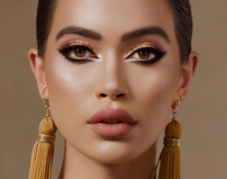 Египетский макияж
