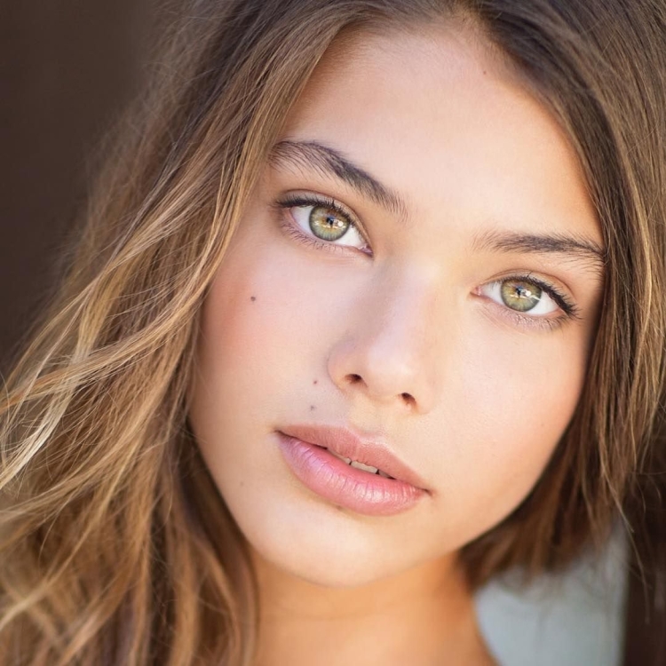 Барбара Палвин