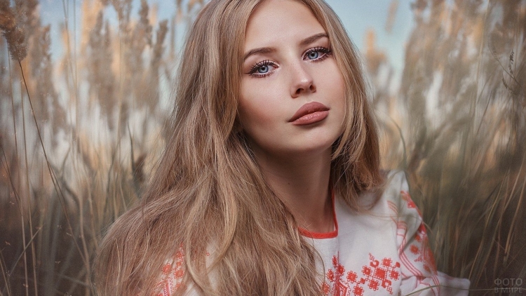 Пухлые губы