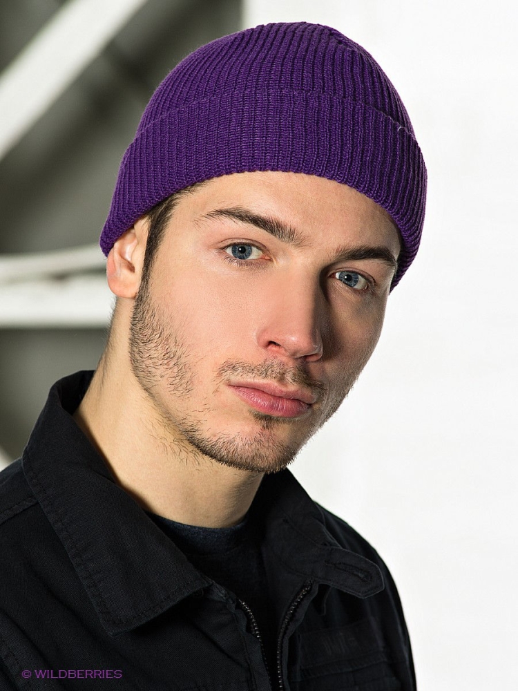 Молодежные шапки для парней