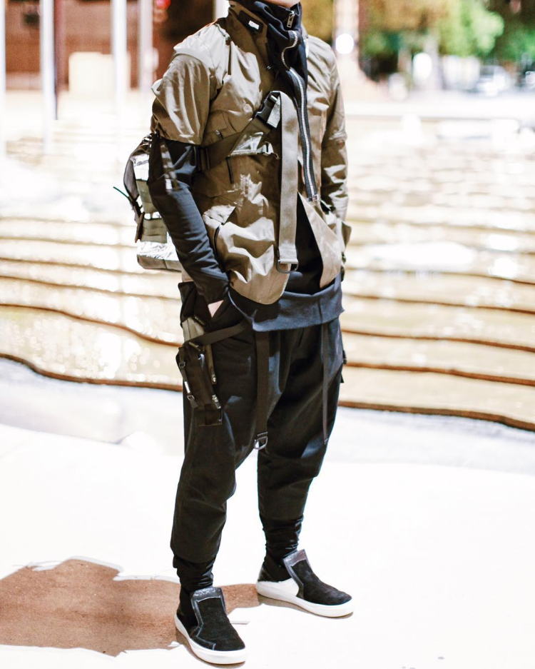 Techwear Future киберпанк