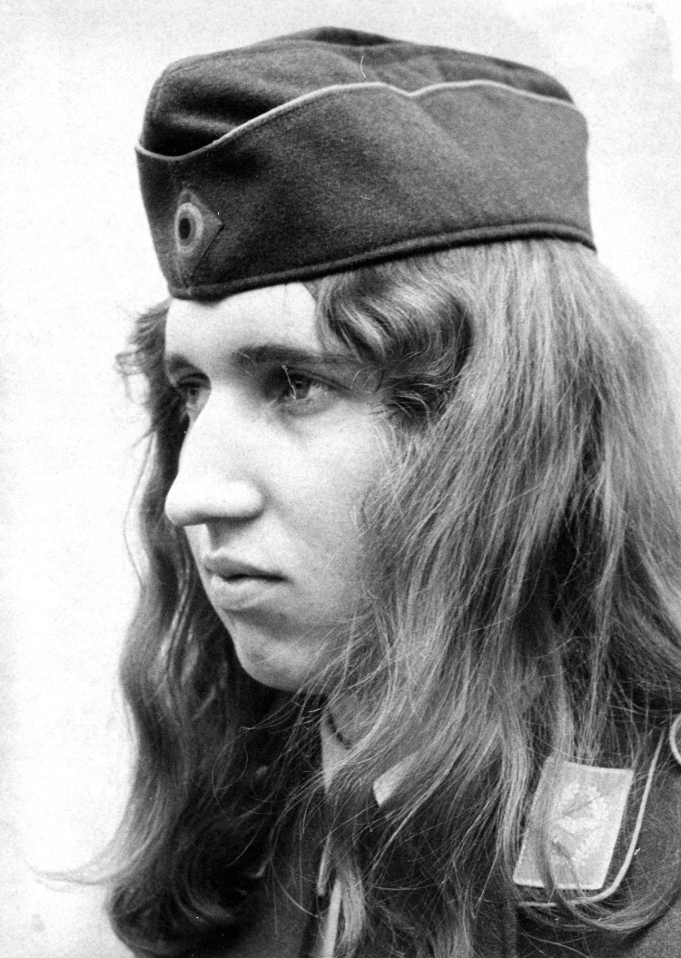 Длинноволосые немецкие солдаты 1971