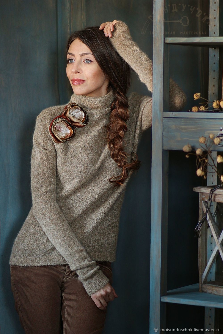 Украшения с водолазкой