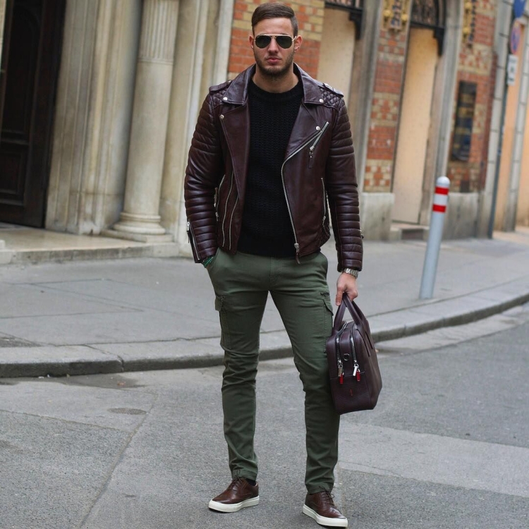 Джоггеры с кожаной курткой