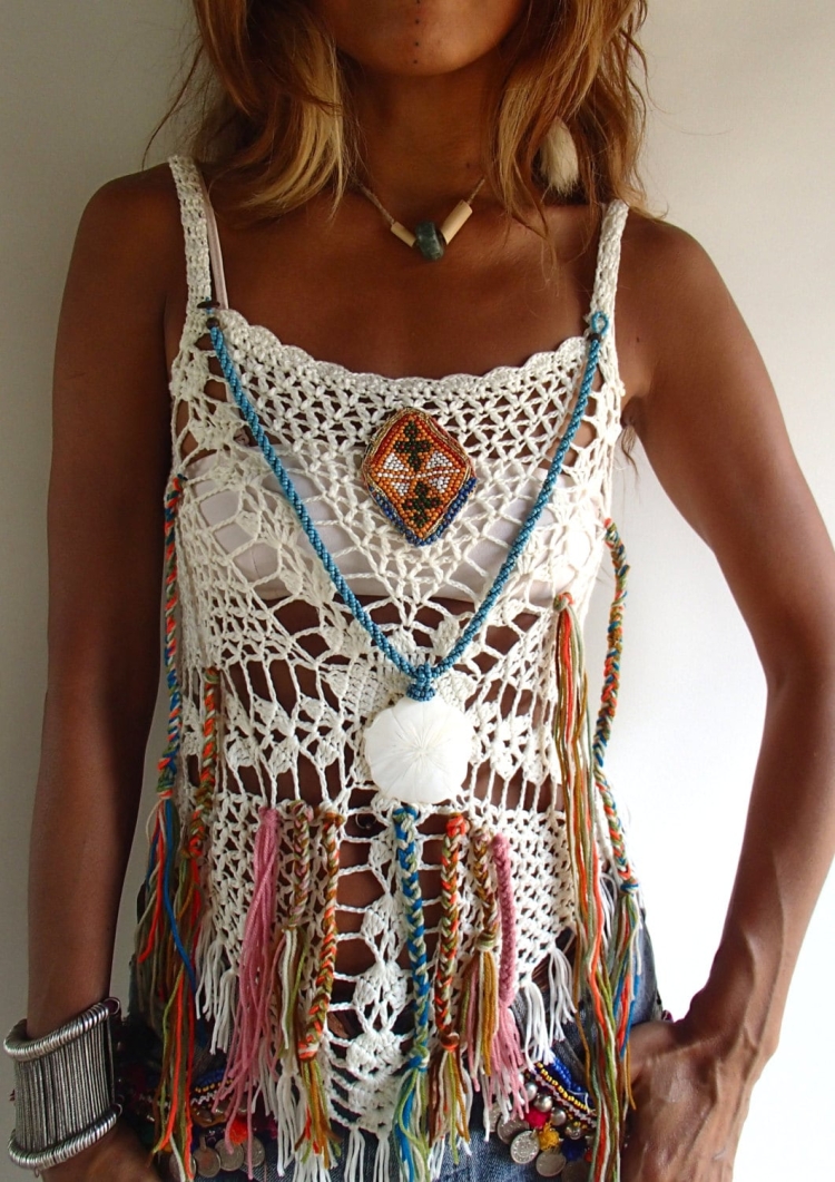 Накидка вящанная жилетка