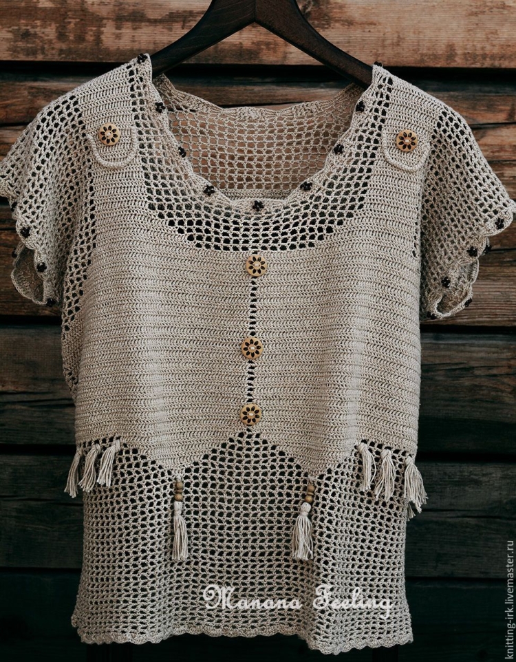 Пончо из мотивов