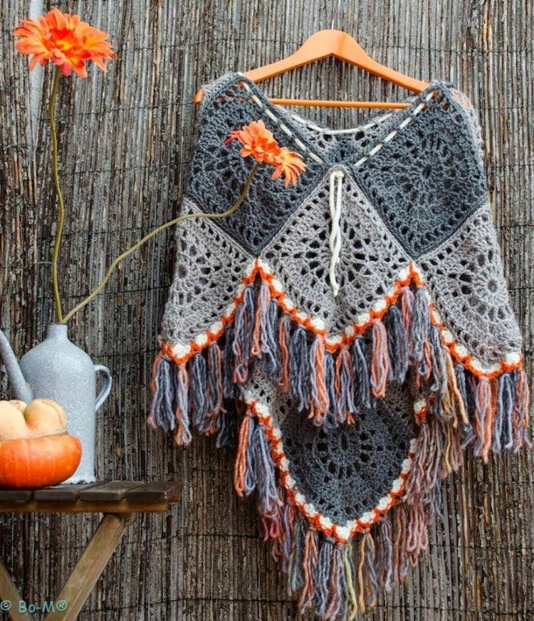 Вязаный жилет в стиле бохо