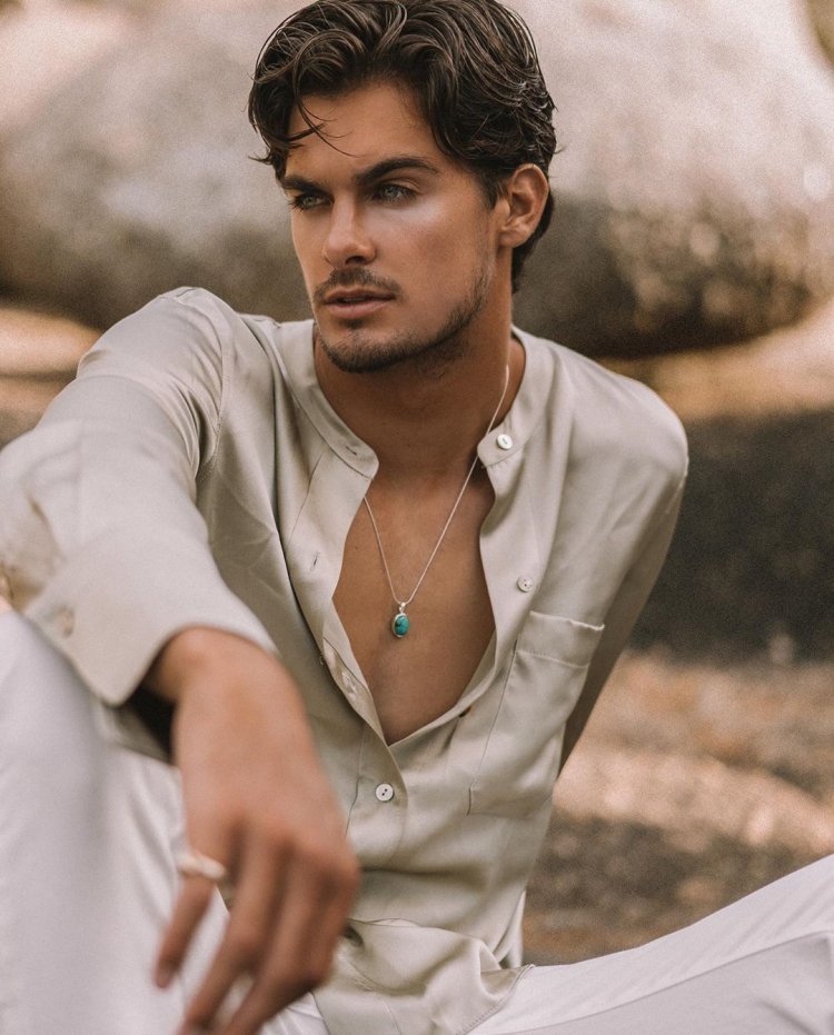 Хиппи парни