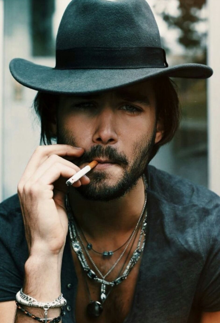 Ноа Миллс Дольче Габбана