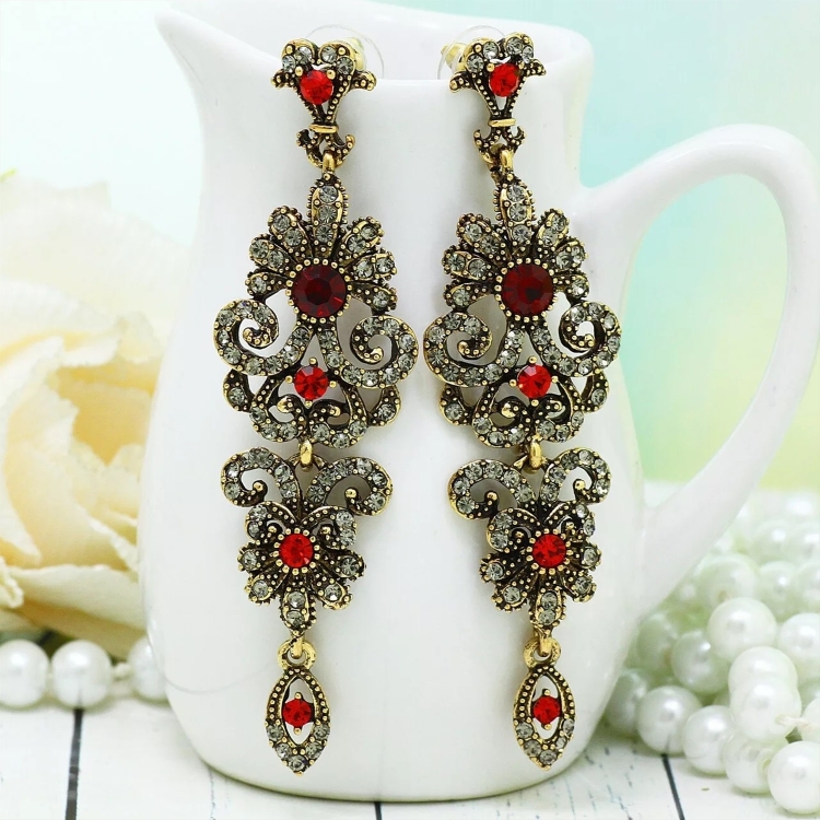 Шикарные серьги бижутерия