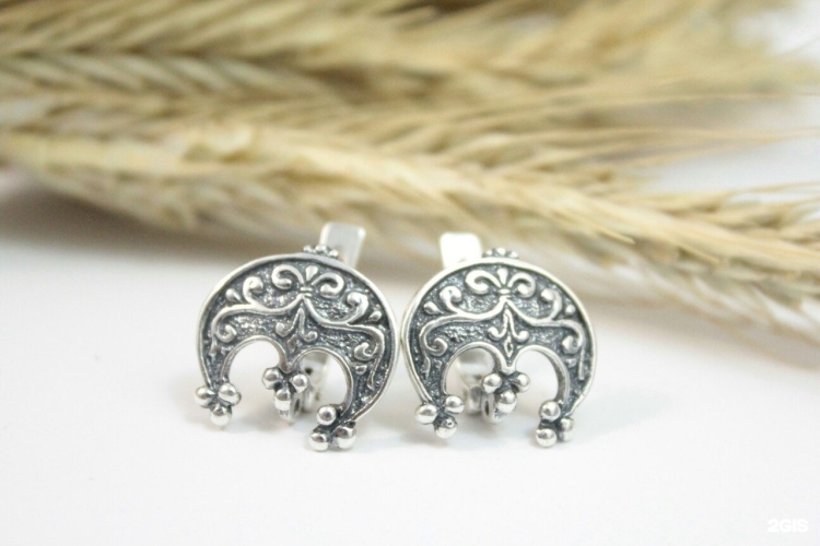 Чудо-украшения Лизаветы пташечки