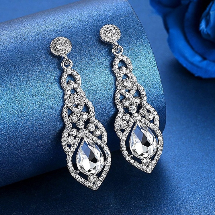 Красивые серьги