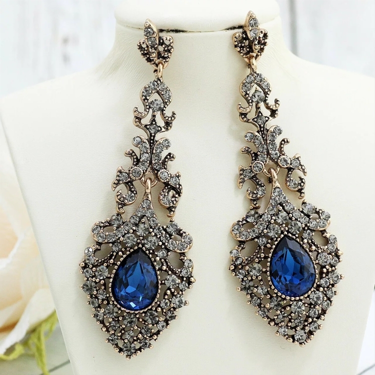 Серьги бижутерия