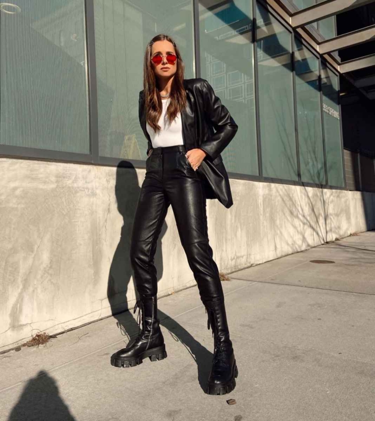 Кожаный тотал лук