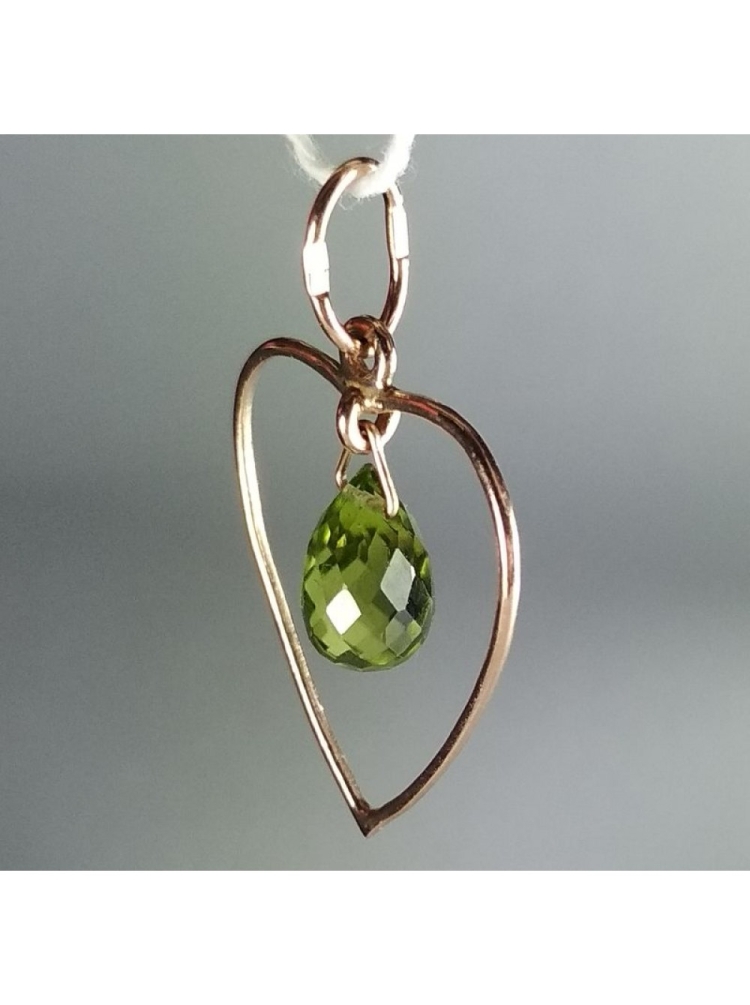 Кулон с хризолитом