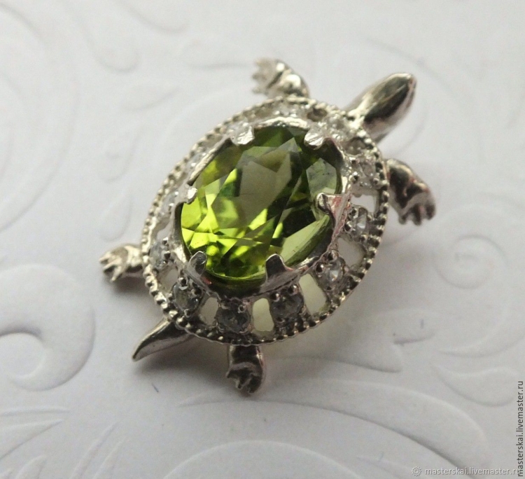 Подвеска хризолит серебро 925