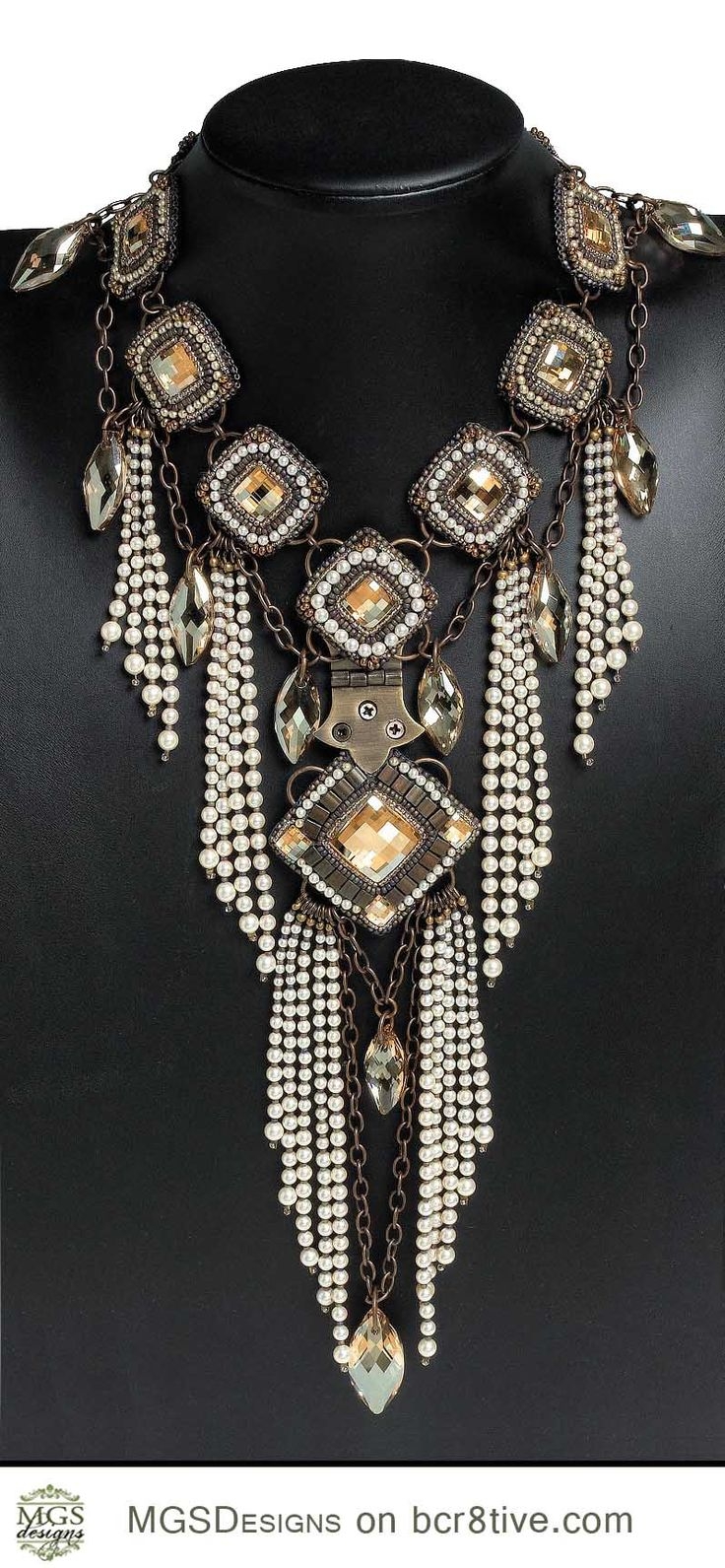 Дизайнерские украшения из бисера