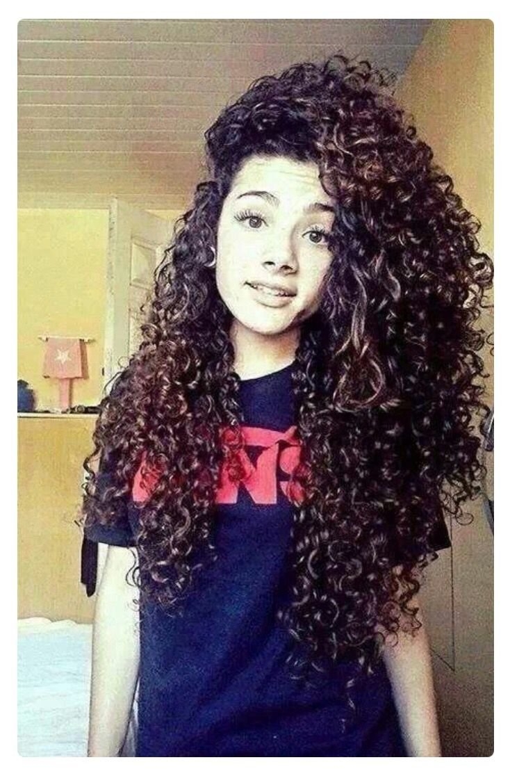 Мелкие кудряшки на длинные волосы для детей