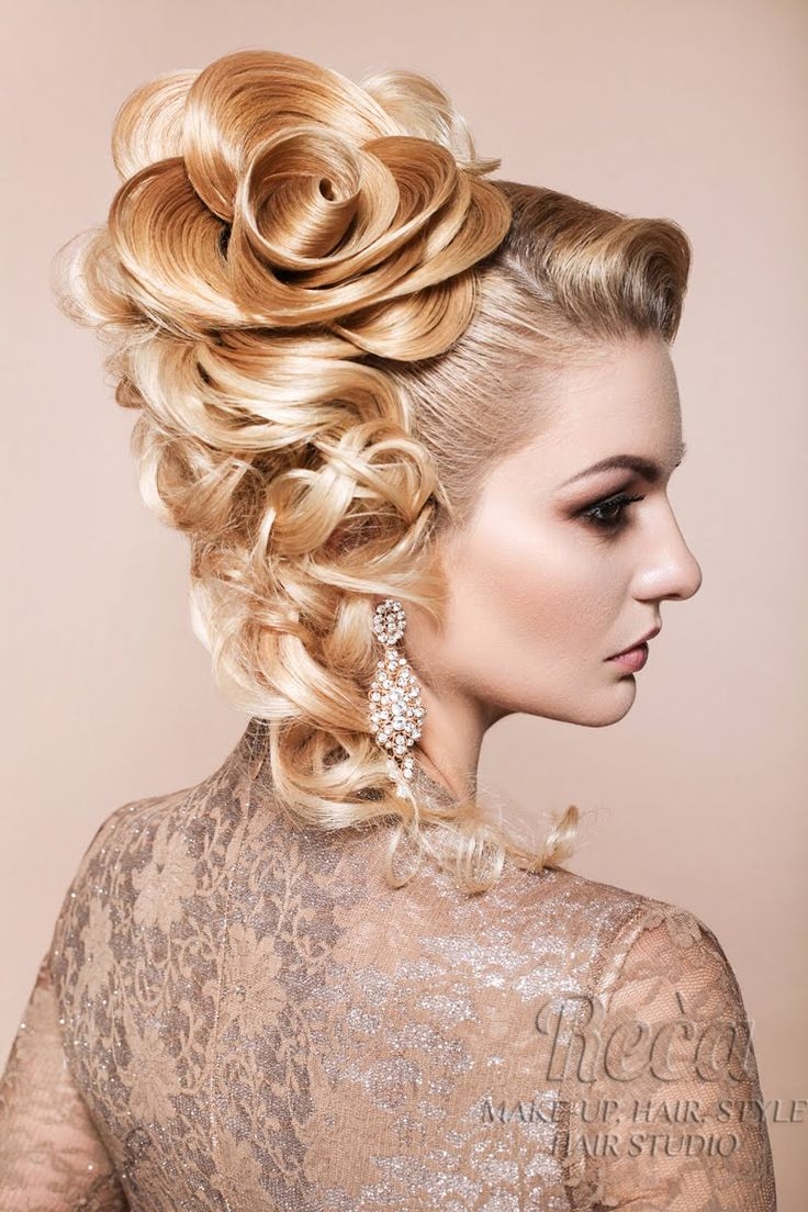 Красивые вечерние прически