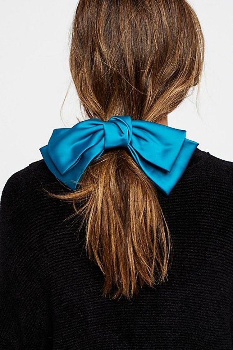 Хвост с бантом